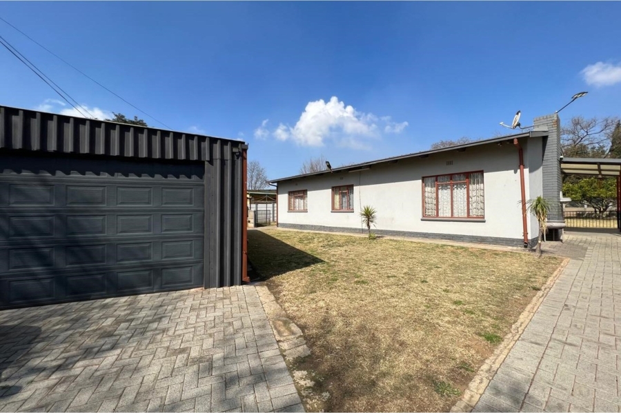 3 Bedroom Property for Sale in Sasolburg Free State